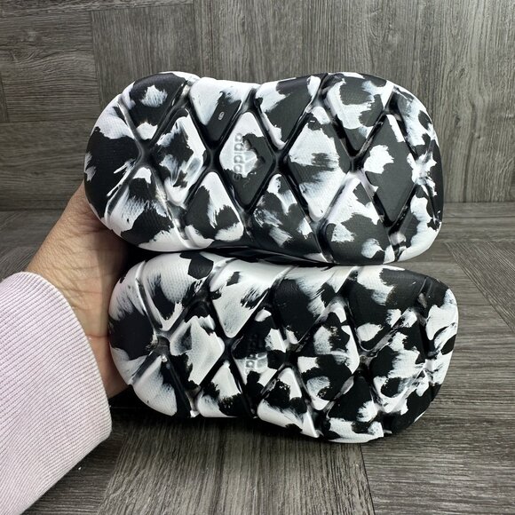 Adidas Monofit TR Infant size 5 Black White Slip On Training Shoes - Picture 7 of 8